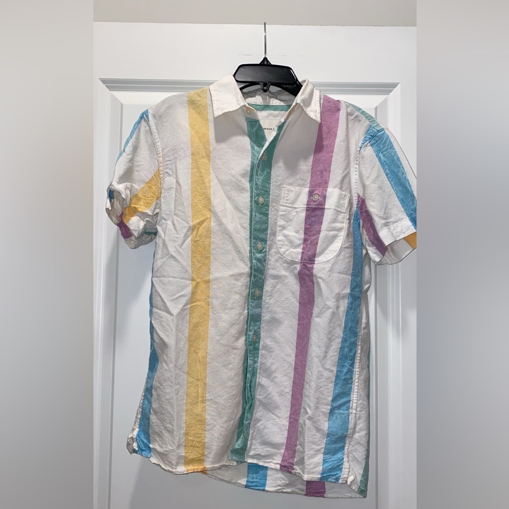 American Eagle Men’s Button Up